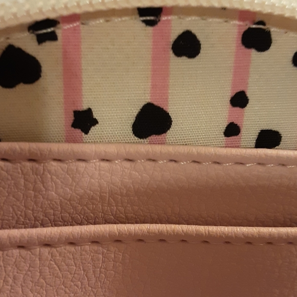 NWT Luv Betsey by Betsey Johnson Cat Wristlet - Picture 3 of 5